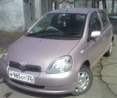 Toyota Vitz, 2000