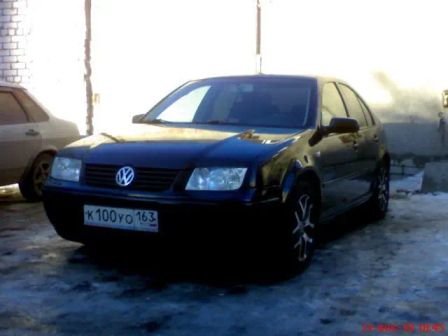 Volkswagen Bora 2001 - отзыв владельца