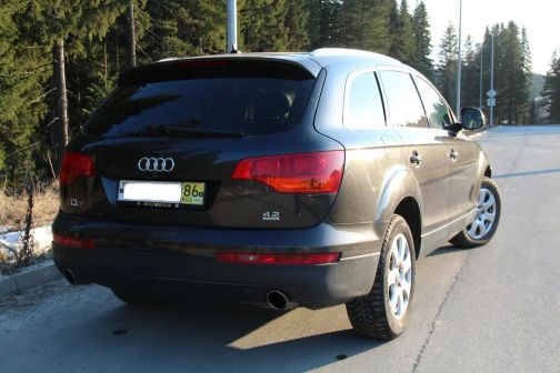 Audi Q7 2008 -  
