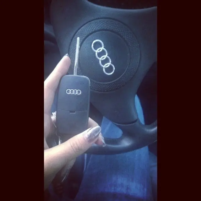 mp3 адаптер Yatour YT-M06 Audi 12 pin