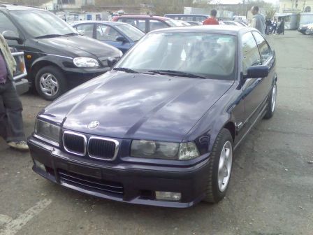 BMW 3-Series 1998 - отзыв владельца