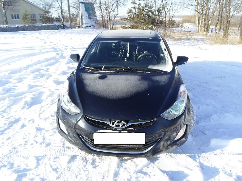 Hyundai Avante 2011, 1.6 литра, Всем привет, Седан, бензин, АКПП