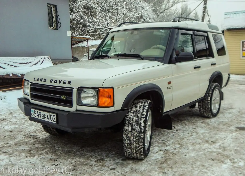 Land Rover Discovery 2000, 3.9 литра, Ну что, друзья, решил я написать  отзыв о своем Дискарике, коробка автомат, бензин, Алматы, SUV  (Кроссовер+Джип), 4вд, расход город 18-22, трасса 11-12