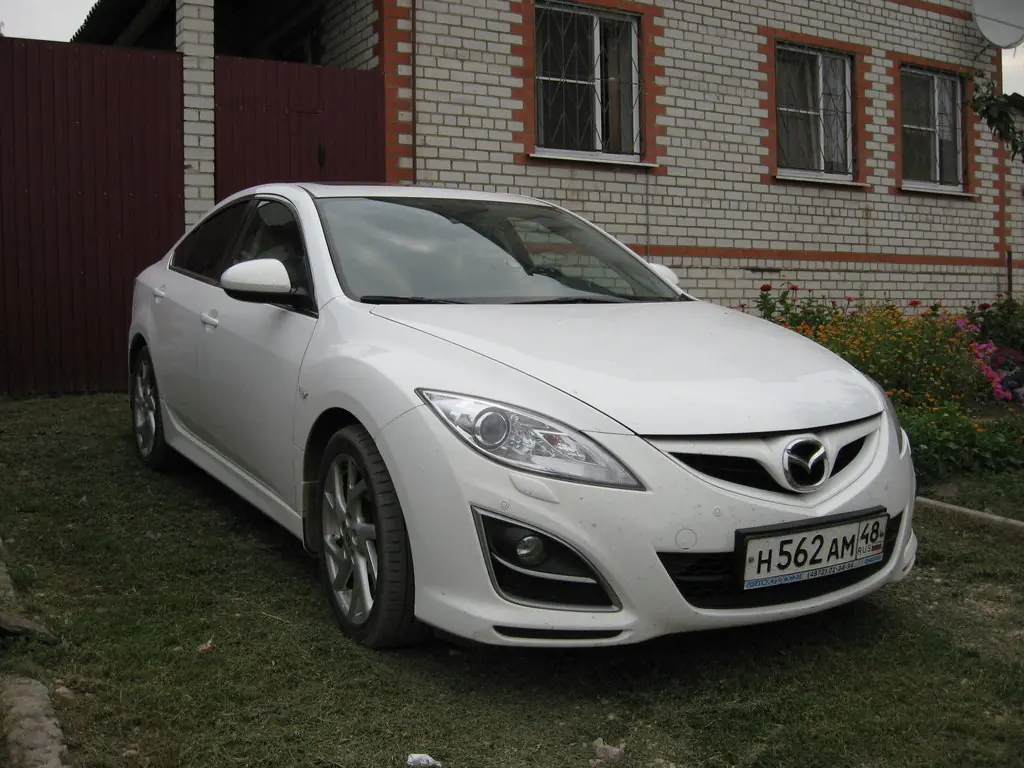 Фото Mazda 6 (2010-2012)
