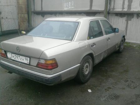Mercedes-Benz E-Class 1991 -  