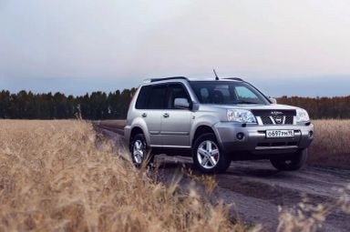 Nissan X-Trail, 2004