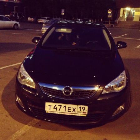 Opel Astra 2011 -  