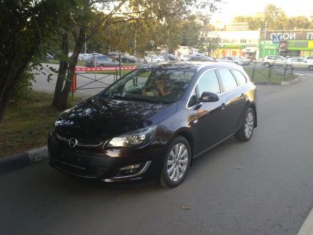 Opel Astra 2014 -  