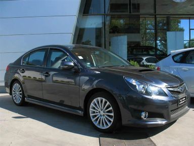 Subaru Legacy, 2011
