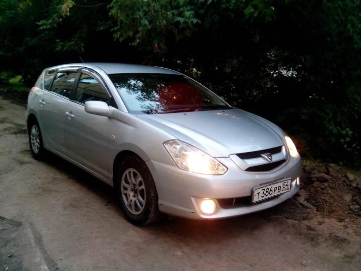 Toyota Caldina 2002 РіРѕРґ