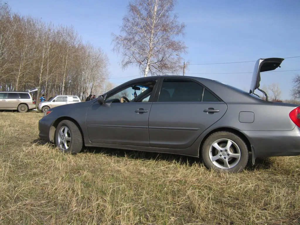 Ремонт и замена блока предохранителей и реле на Toyota Camry IV (XV20)