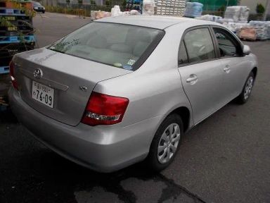 Toyota Corolla Axio, 2010