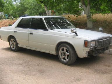 Toyota Crown, 1981