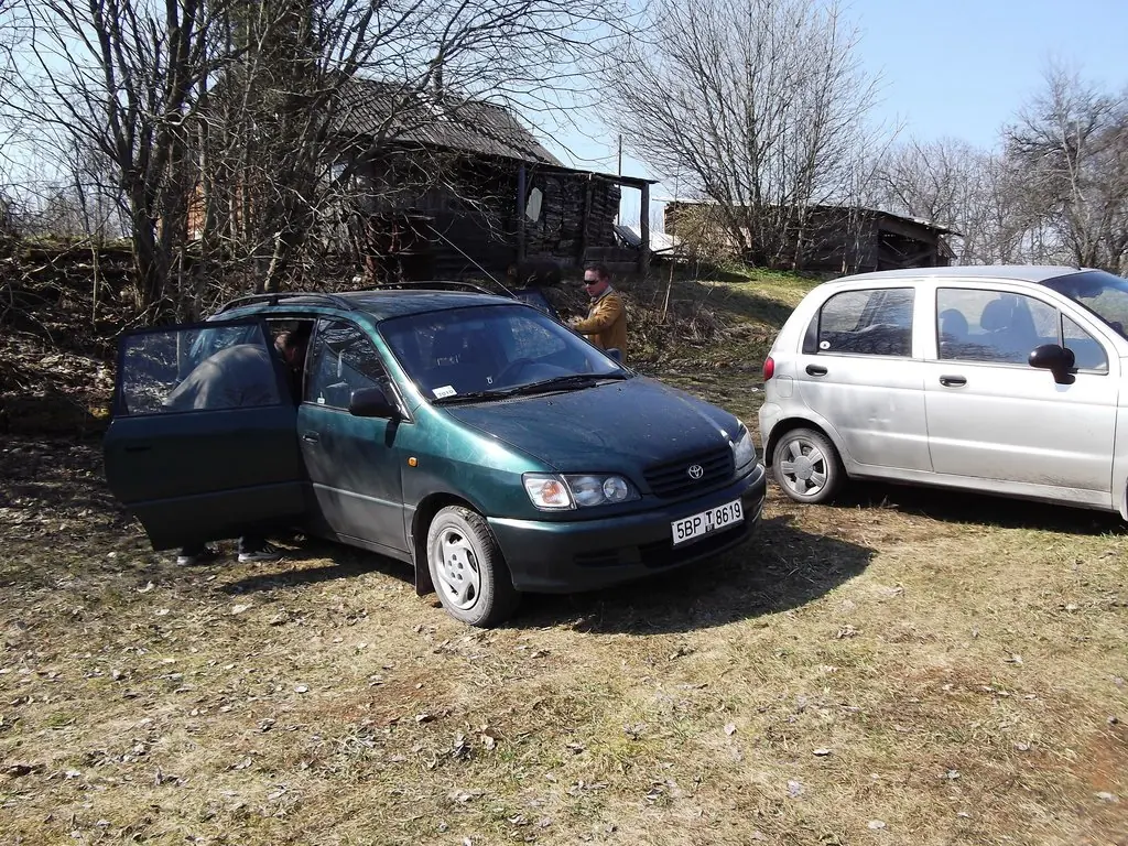 Toyota Picnic 1998, 2.2 литра, Пикника