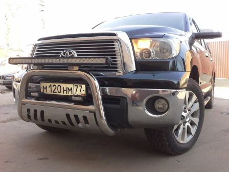 Toyota Tundra 2011 - отзыв владельца