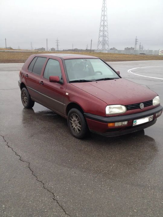 Volkswagen golf drom