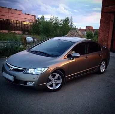 Honda Civic 2010   |   05.10.2015.