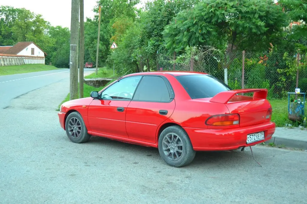 Subaru Impreza 1997, 1.6 литра, Всем доброго времени суток