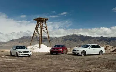 Сравнительный тест: BMW M3 против Lexus IS F и Mecedes-Benz C63 AMG.